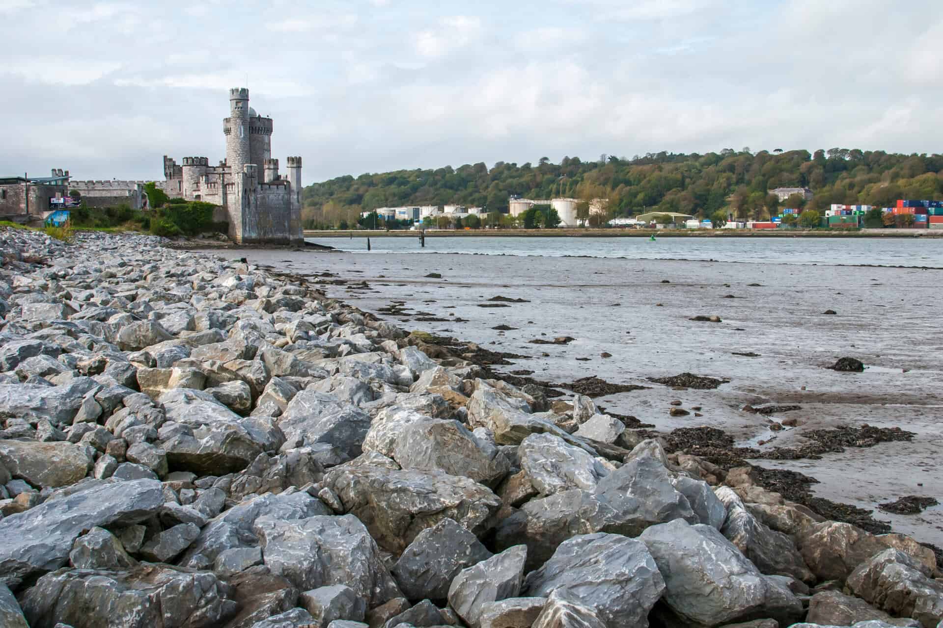 Blackrock Castle Observatory Visitor Guide: History, Tickets, Parking, And What To See